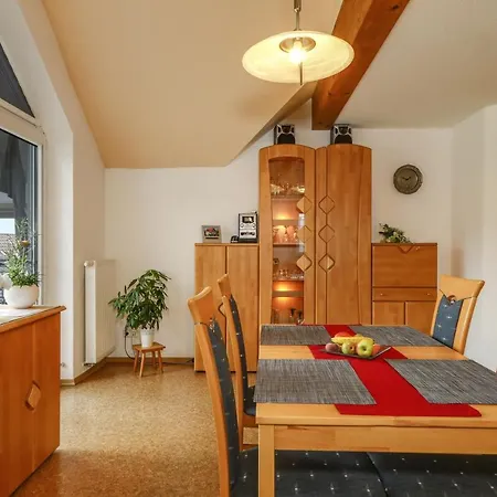 شقة Ferienwohnung Merk Neukirch (Tubingen)